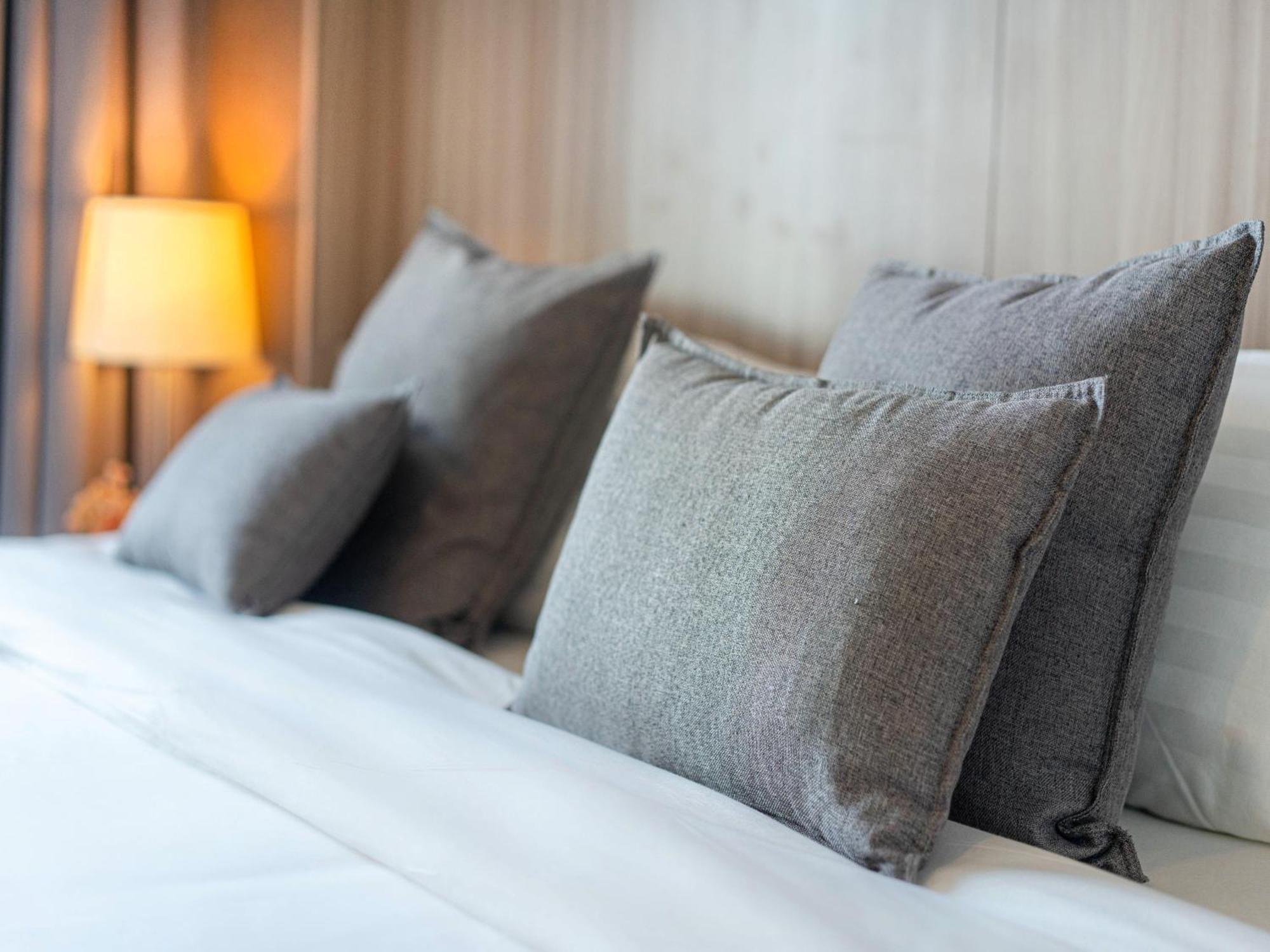 Отель Patong Bay 4*